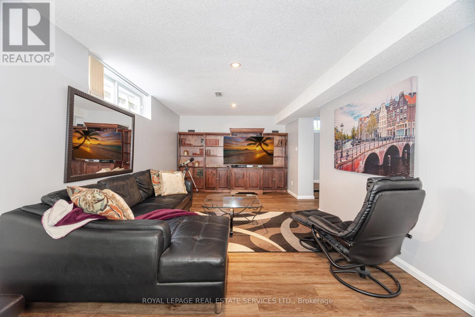 26 Alanmeade Crescent, Toronto, Ontario  M9B 2H3 - Photo 31 - W12182260