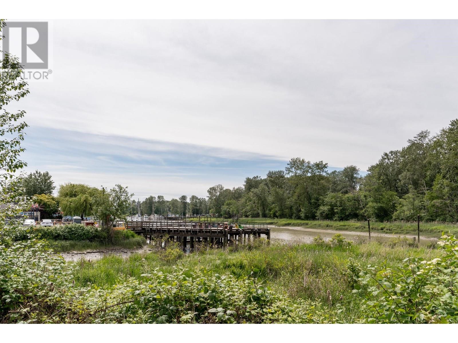 207 4955 River Road, Delta, British Columbia  V4K 4V9 - Photo 3 - R3007725