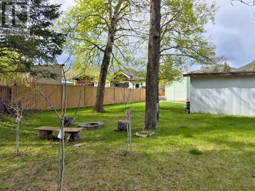 13118 16 Avenue, Blairmore, Alberta  T0K 0E0 - Photo 7 - A2222538