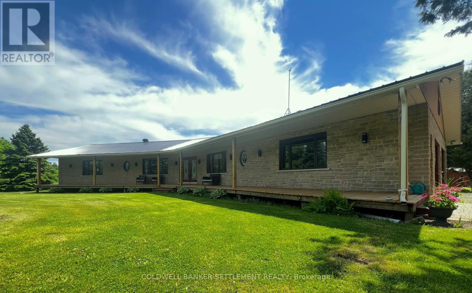 111 FERRIER ROAD E, Tay Valley, Ontario