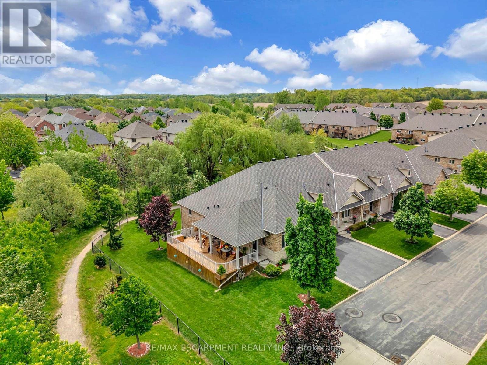 10 - 310 Southbrook Drive, Hamilton, Ontario  L0R 1C0 - Photo 3 - X12182177