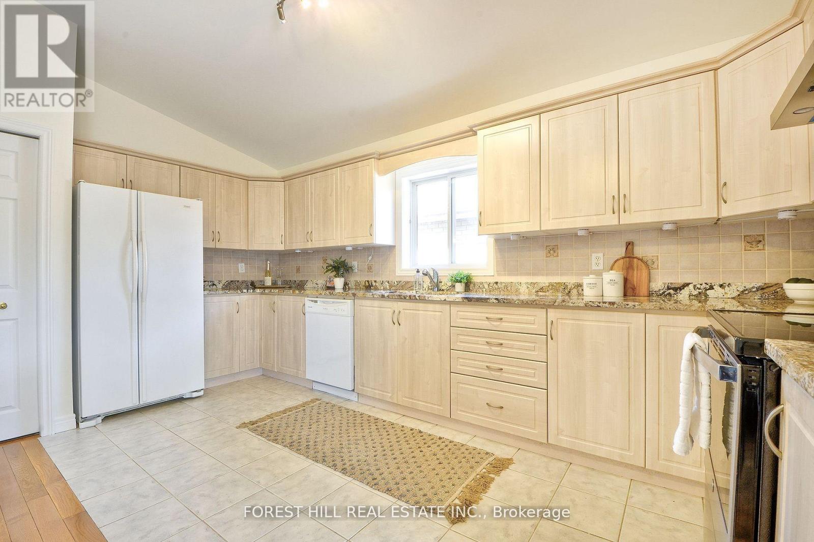 1614 Morningstar Avenue, Windsor, Ontario  N8P 1P9 - Photo 16 - X12182256