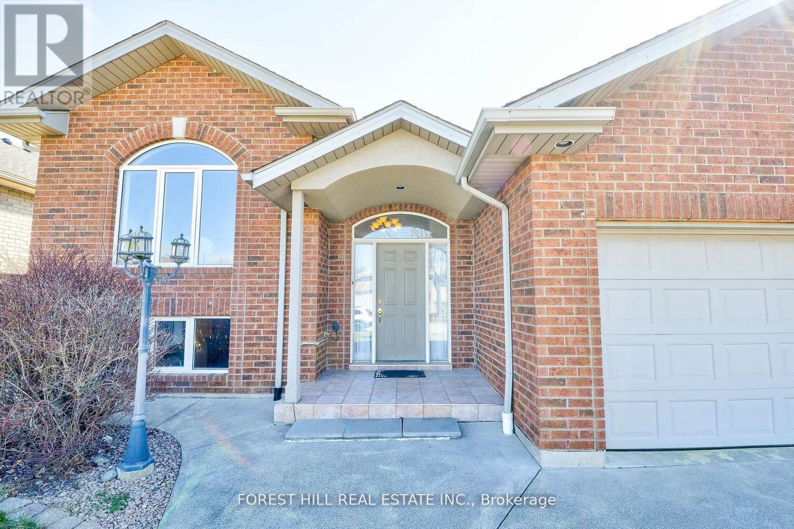 1614 Morningstar Avenue, Windsor, Ontario  N8P 1P9 - Photo 7 - X12182256