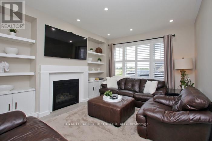 220 Harpin Way E, Centre Wellington (Fergus), Ontario  N1M 2W3 - Photo 16 - X12182265