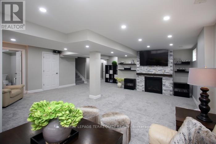 220 Harpin Way E, Centre Wellington (Fergus), Ontario  N1M 2W3 - Photo 30 - X12182265