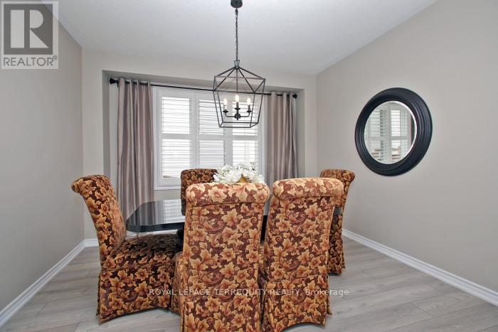 220 Harpin Way E, Centre Wellington (Fergus), Ontario  N1M 2W3 - Photo 8 - X12182265