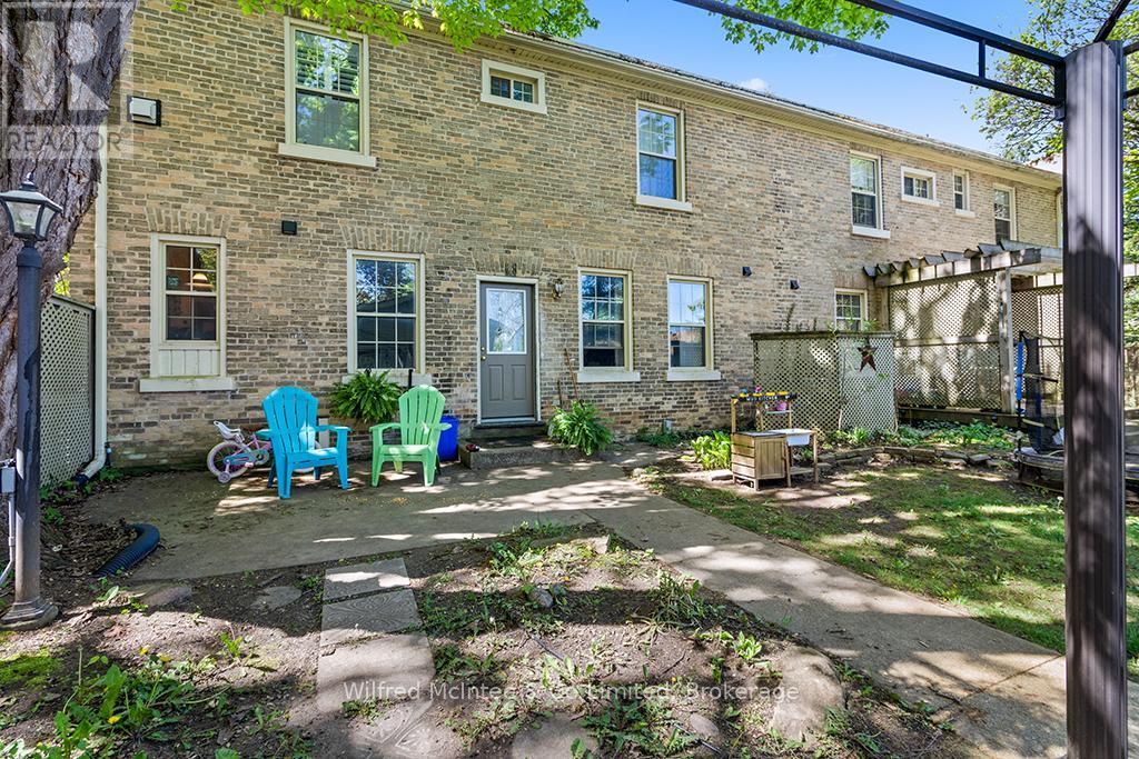 623/625 Elgin Street, Saugeen Shores, Ontario  N0H 2C0 - Photo 12 - X12182315
