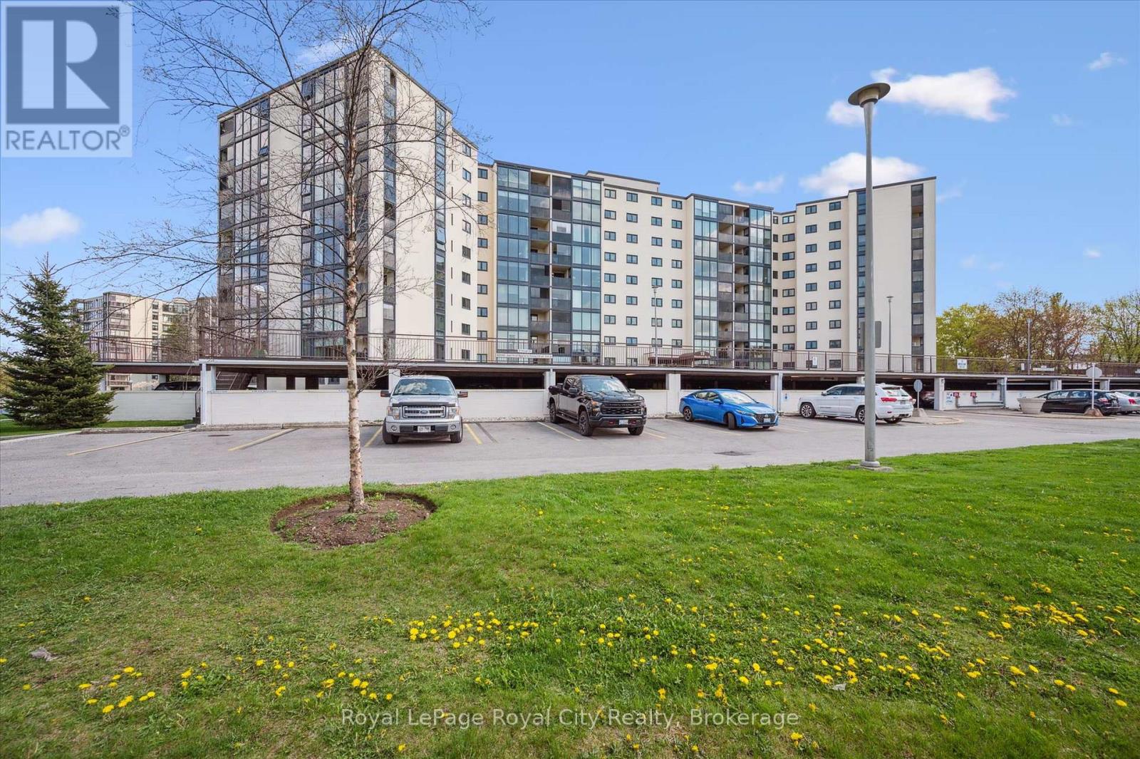 Property at 505 - 19 WOODLAWN ROAD E image 3