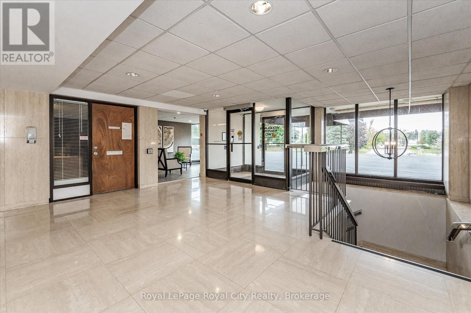 505 - 19 Woodlawn Road E, Guelph, Ontario N1H 7B1 - Photo 8 - X12182336