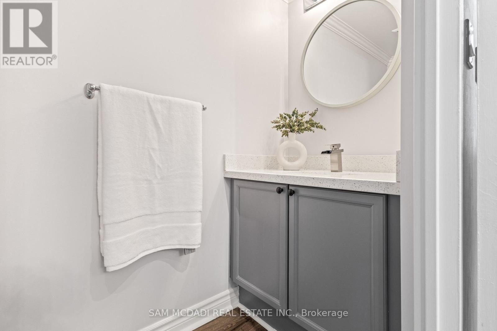 Ph837 - 250 Manitoba Street, Toronto, Ontario  M8Y 4G8 - Photo 33 - W12178786