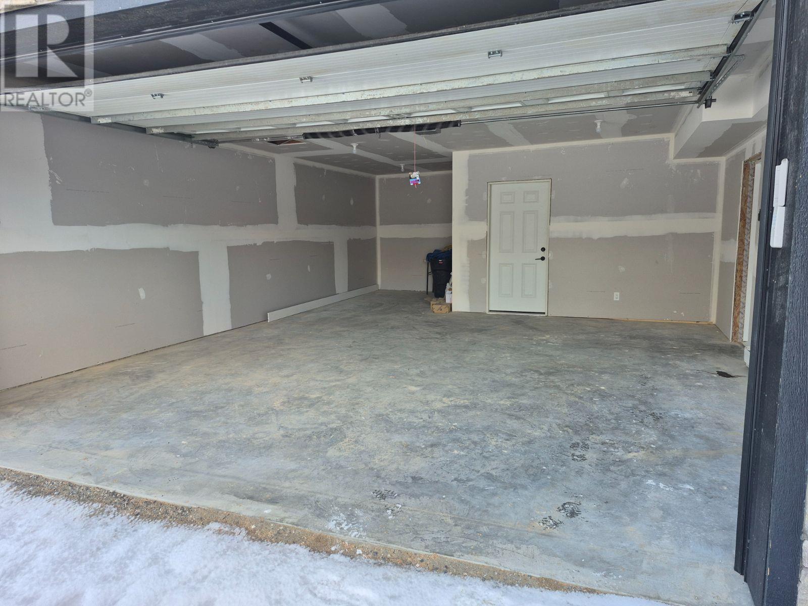 4834 Mountain View Drive, Fairmont Hot Springs, British Columbia  V0B 1L1 - Photo 70 - 10326731