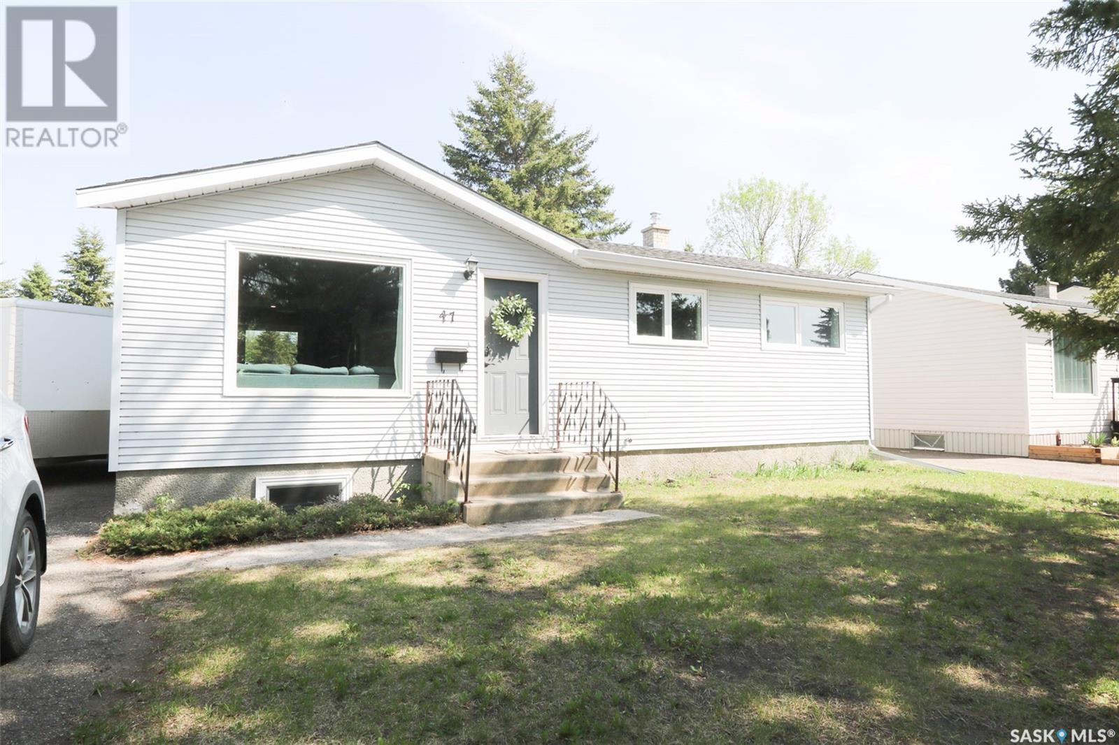 47 Clarewood CRESCENT, Yorkton, Saskatchewan