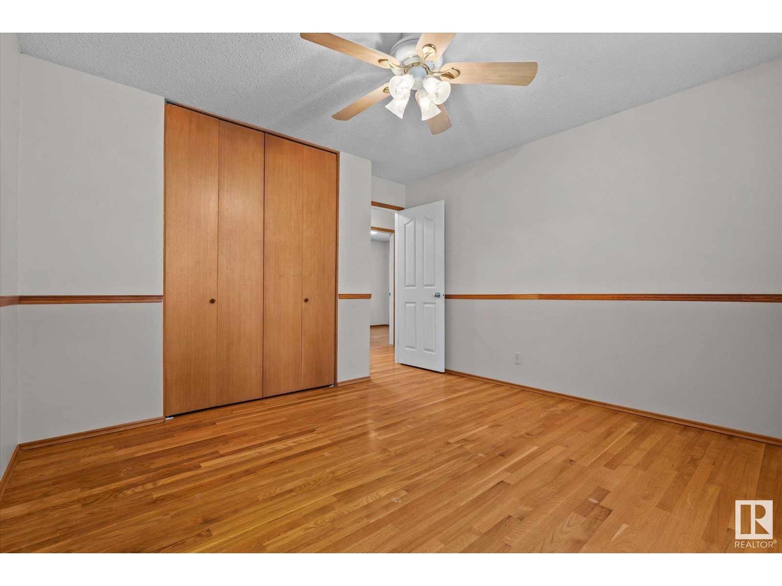 11 Clearwater Cr, Devon, Alberta  T9G 1C8 - Photo 27 - E4439195