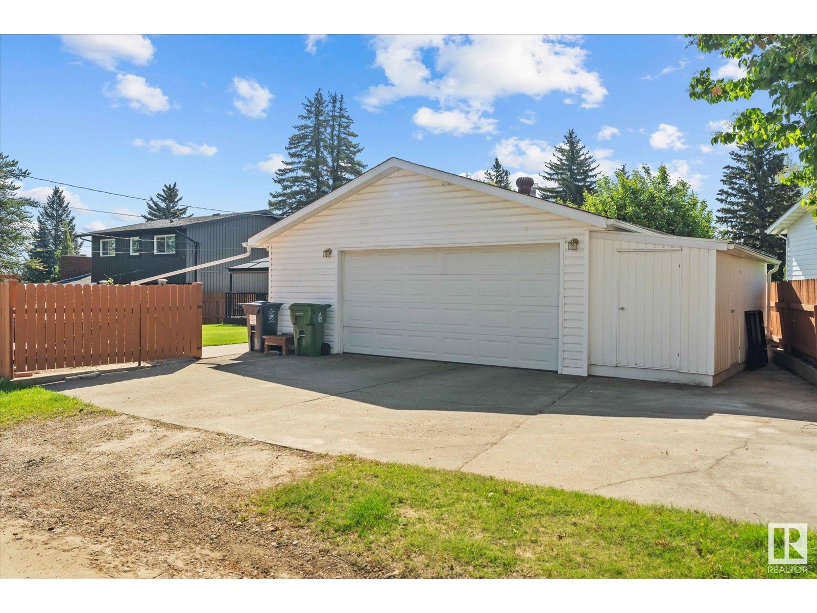 11 Clearwater Cr, Devon, Alberta  T9G 1C8 - Photo 47 - E4439195