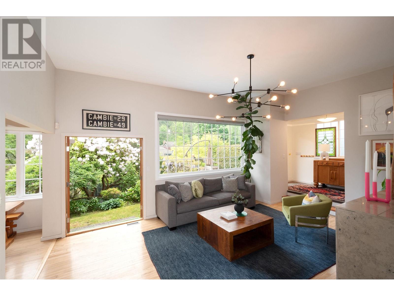 Property at 6744 DUFFERIN AVENUE image 3