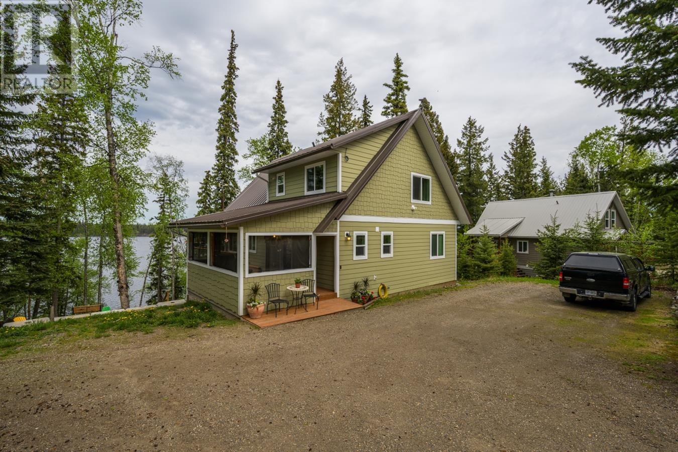 57700 S Somerset Drive, Vanderhoof, British Columbia  V0J 3A3 - Photo 2 - R3008879