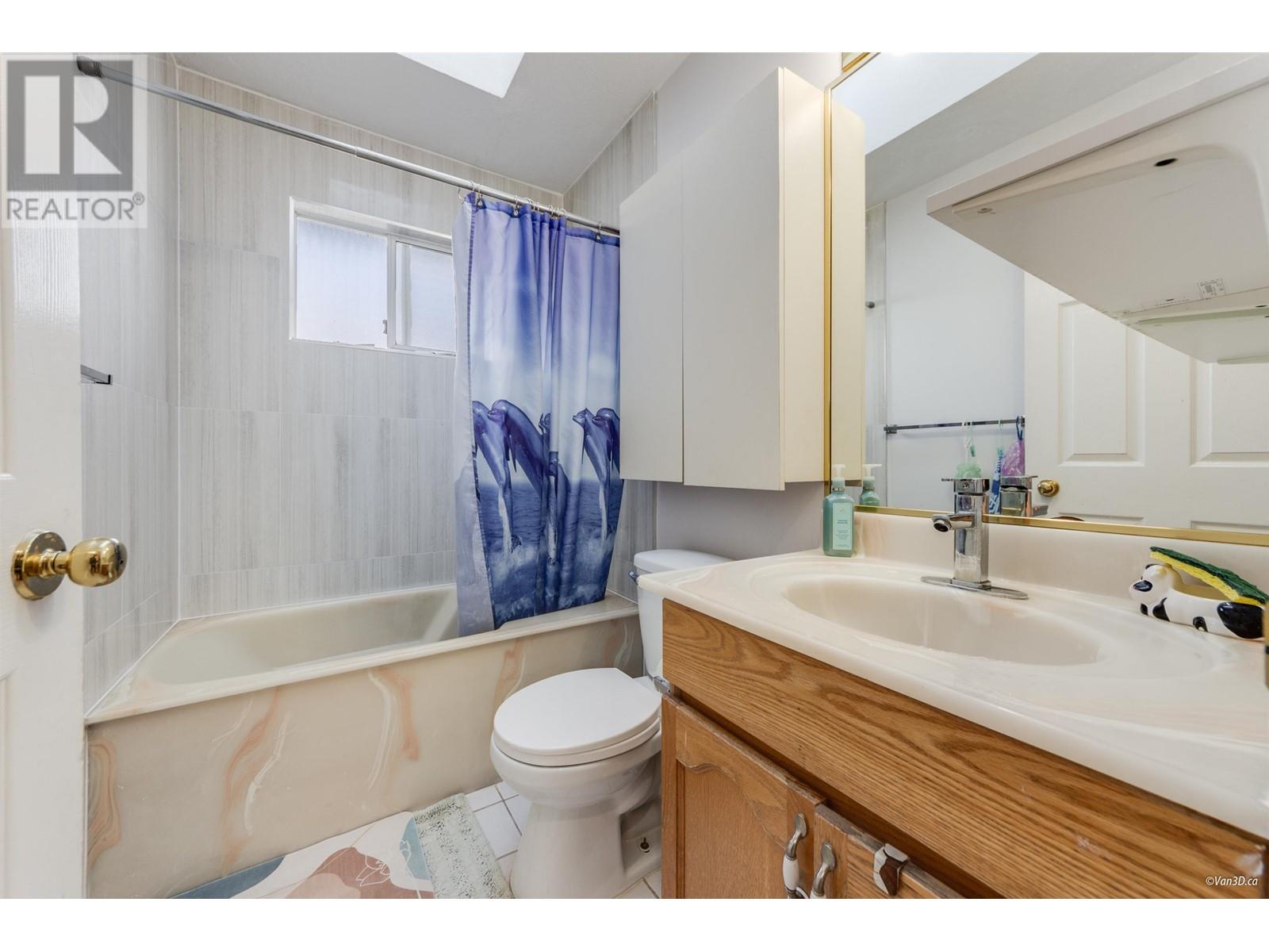 7351 12th Avenue, Burnaby, British Columbia  V3N 2J8 - Photo 13 - R3007626