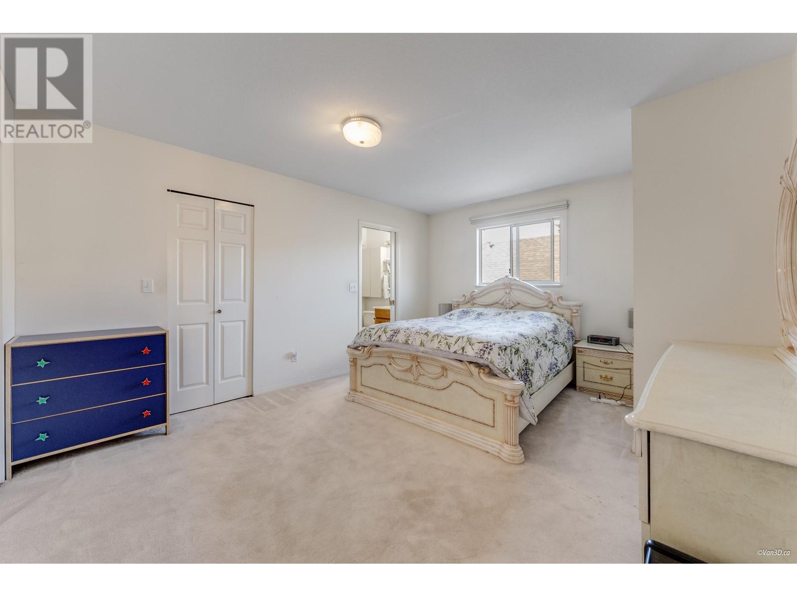 7351 12th Avenue, Burnaby, British Columbia  V3N 2J8 - Photo 11 - R3007626