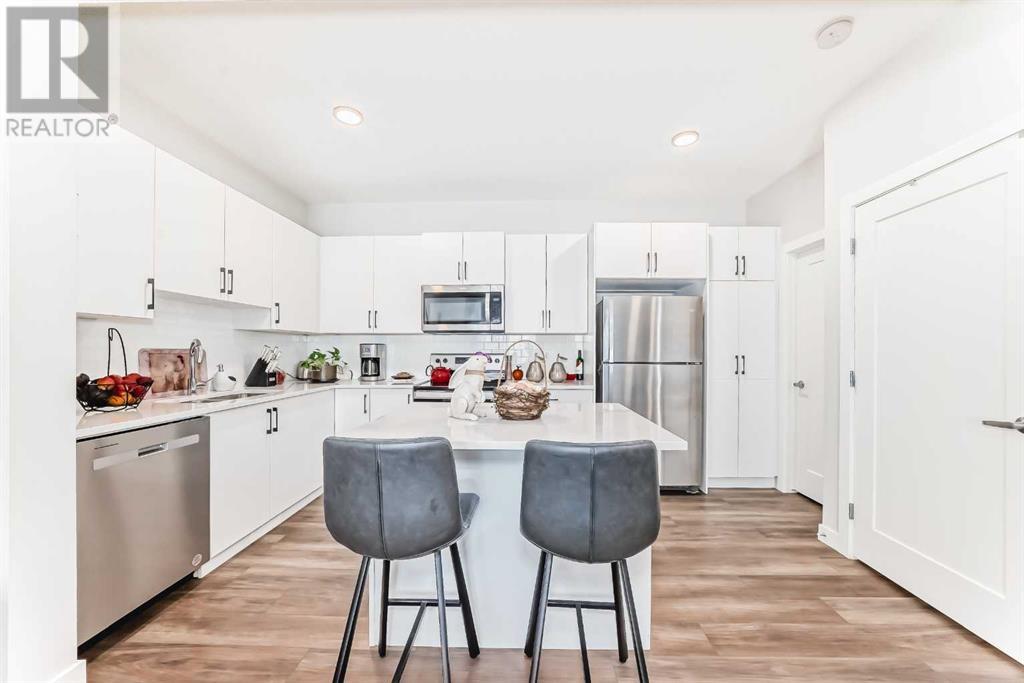 Property at 103 Tuscany Summit Square NW image 5