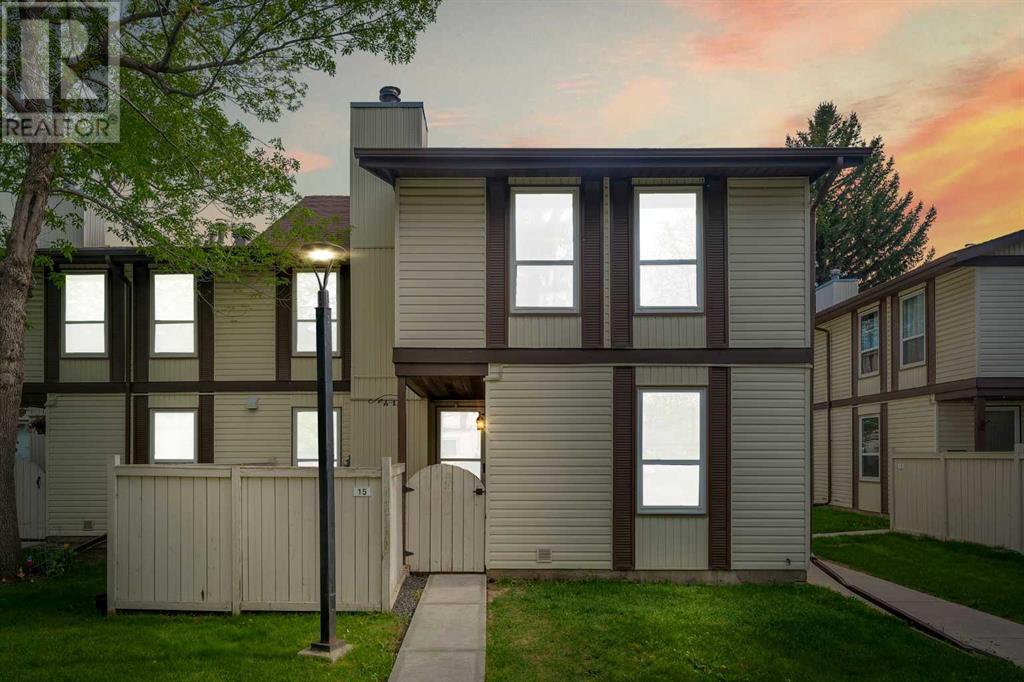15, 3200 60 Street Ne, Calgary, Alberta  T1Y 4K8 - Photo 1 - A2225714