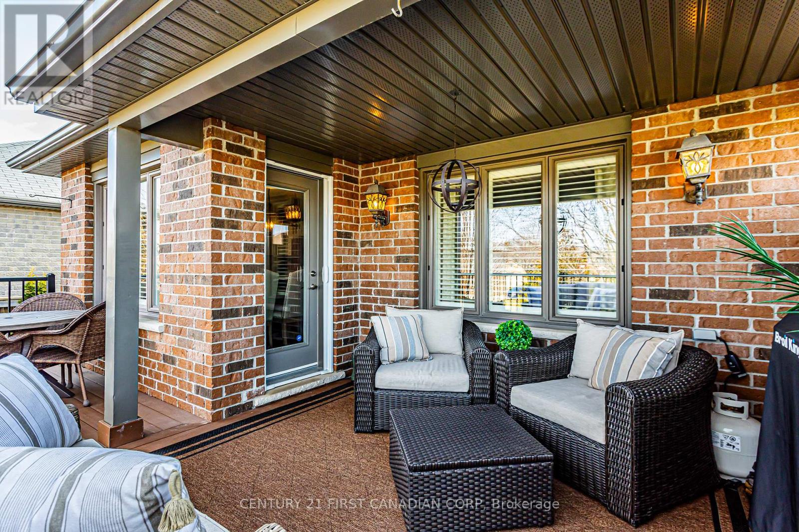 Photo 43 of 48 for 49 - 70 Tanoak Drive