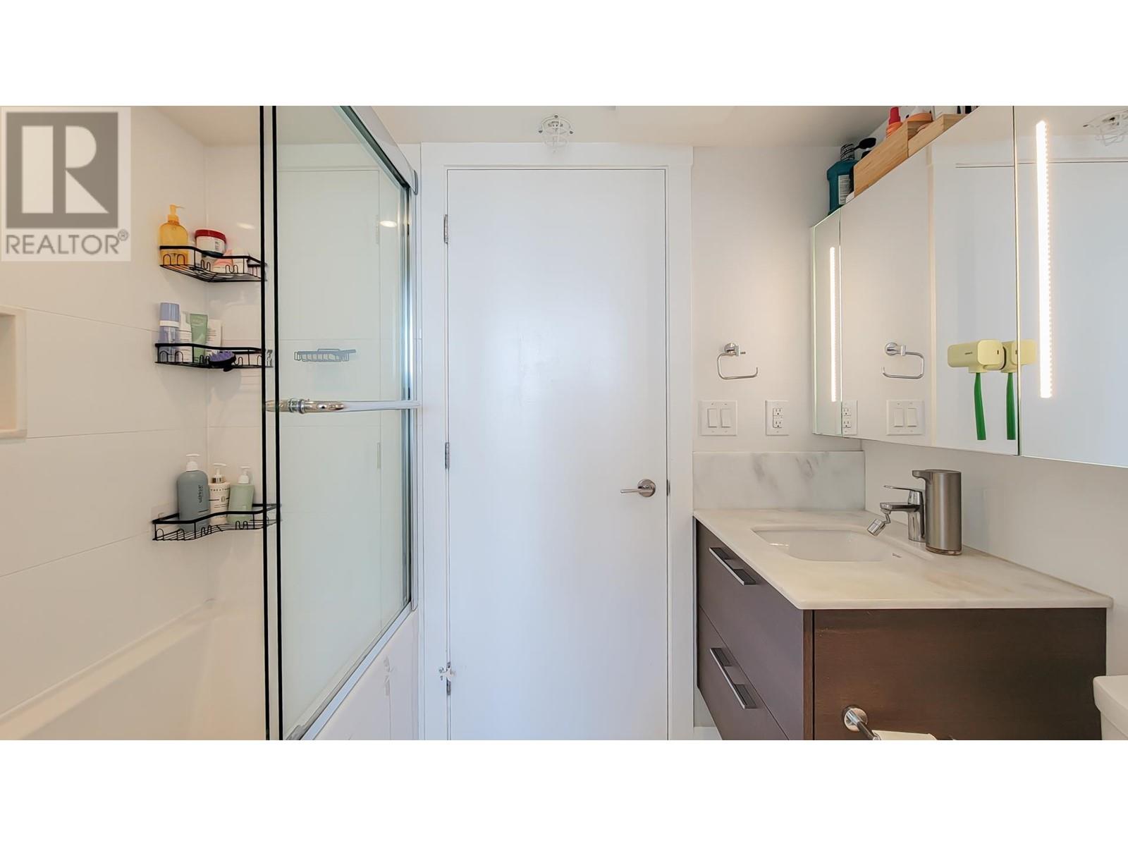 2001 570 Emerson Street, Coquitlam, British Columbia  V3J 0G3 - Photo 16 - R3008429
