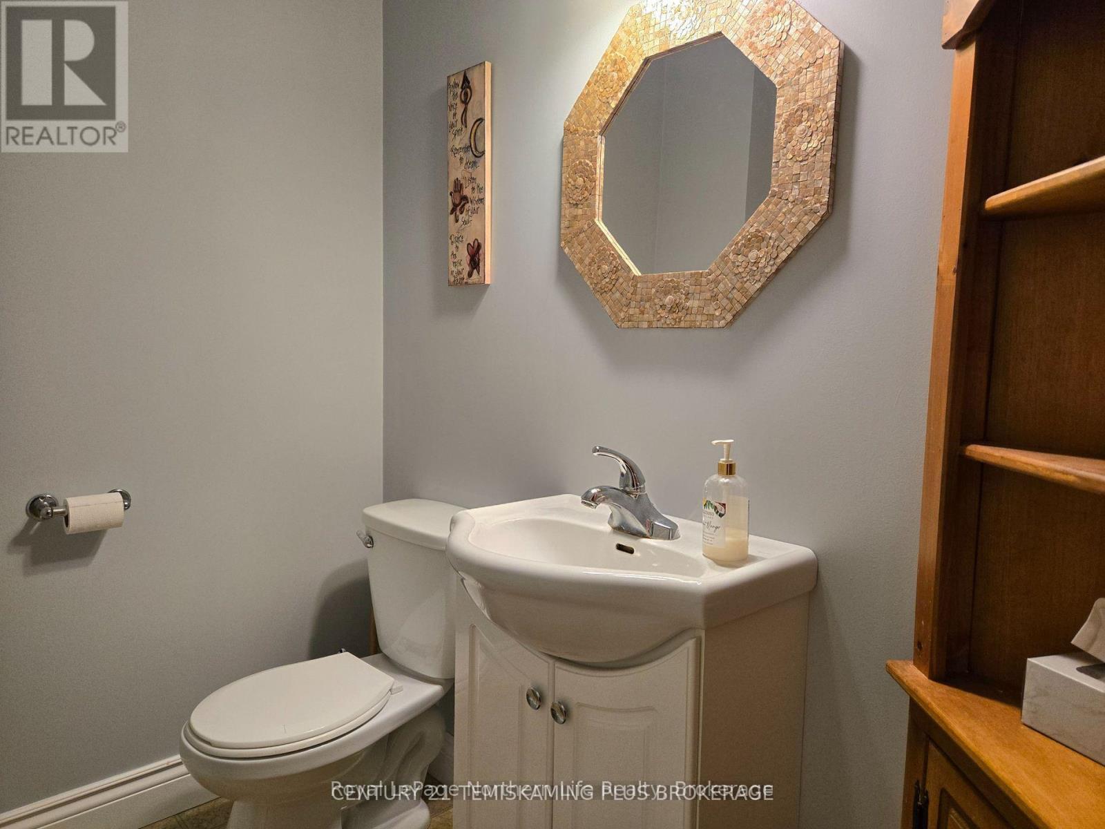 15 Mary Street, Temiskaming Shores, Ontario  P0J 1P0 - Photo 13 - T12182478