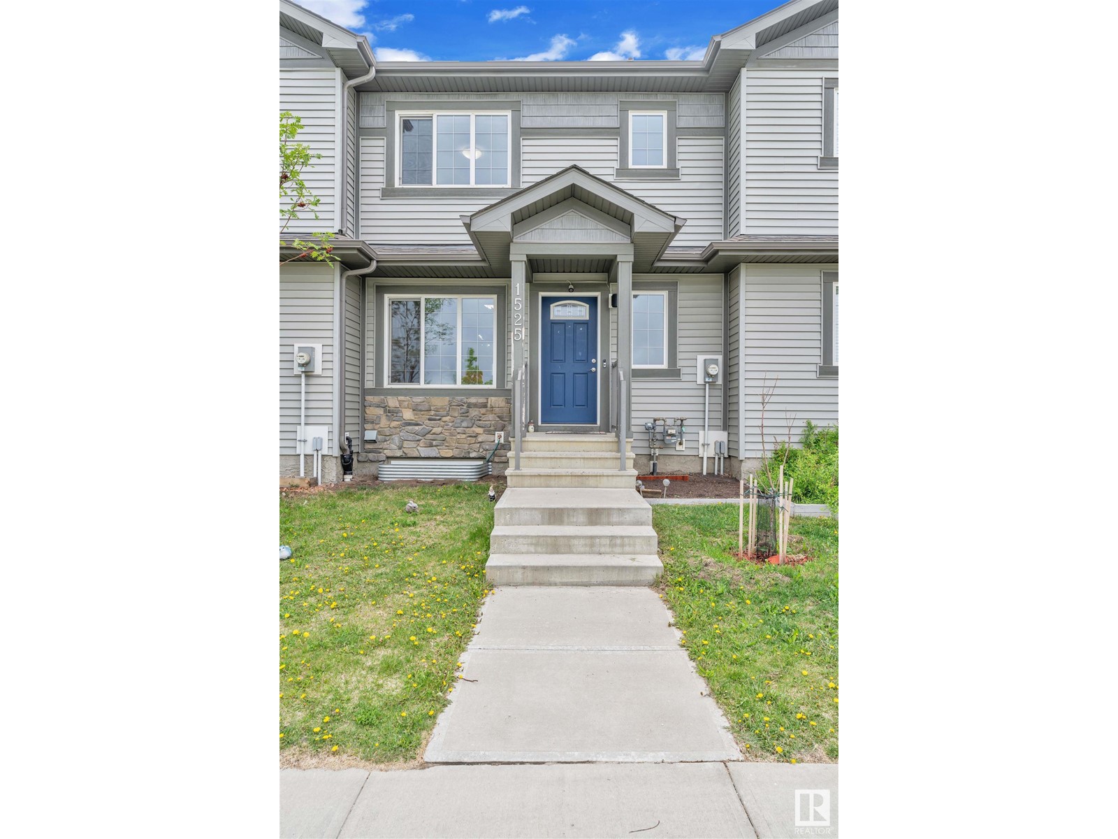 Property at 1525 24 ST NW image 3