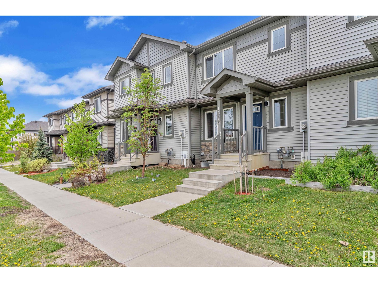 Property at 1525 24 ST NW image 2