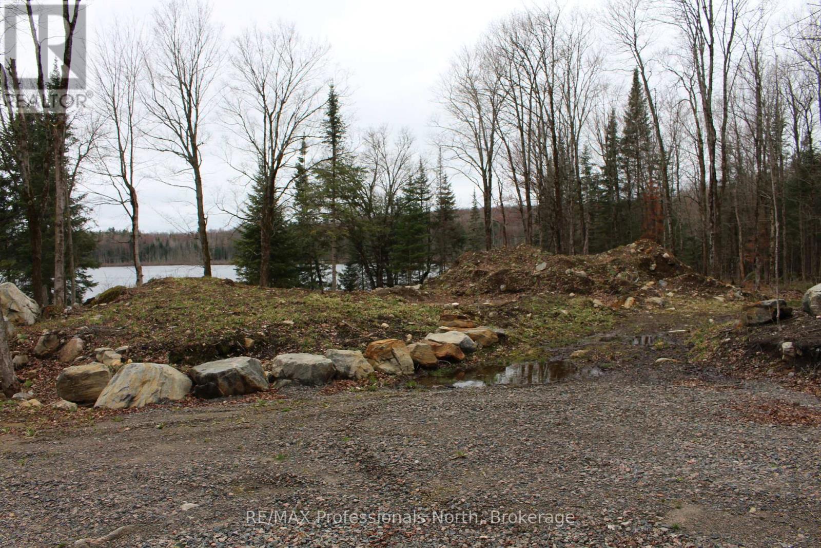 1074 Lowbank Drive S, Highlands East, Ontario  K0L 2Y0 - Photo 10 - X12142551