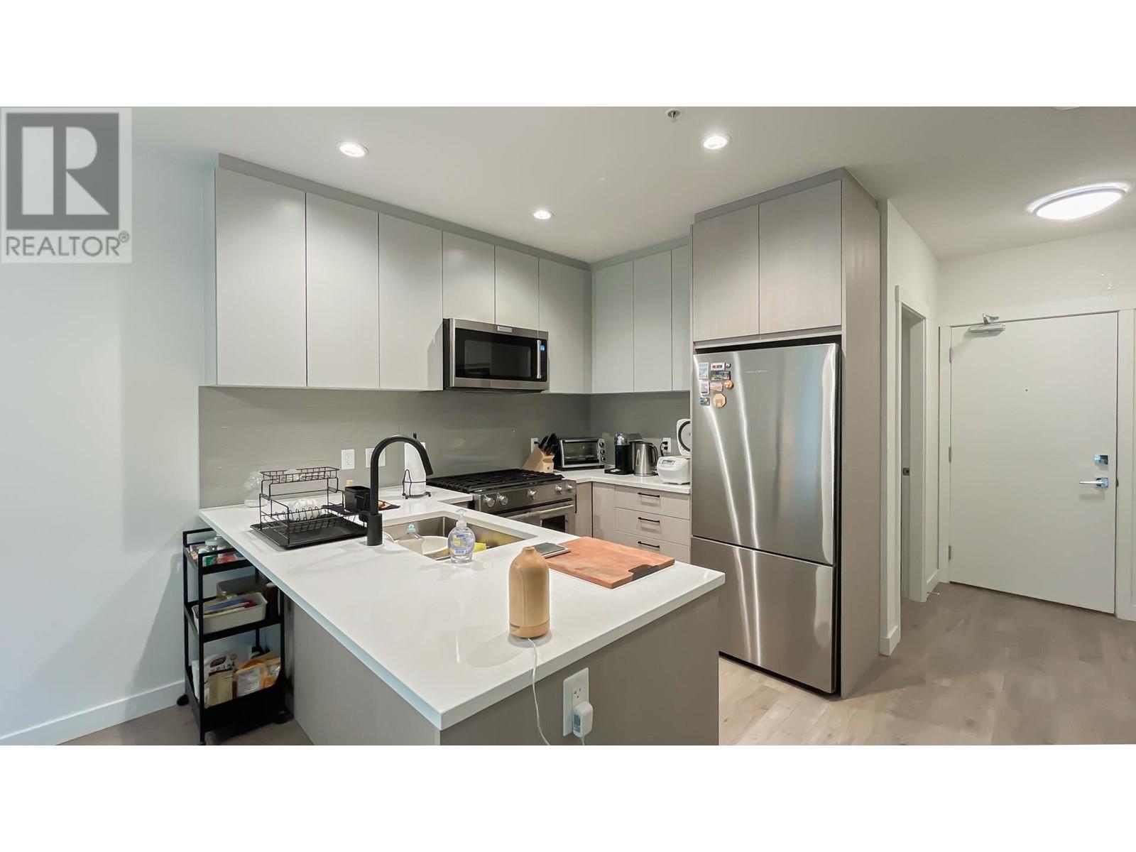 104 707 Como Lake Avenue, Coquitlam, British Columbia  V3J 0J5 - Photo 10 - R3008860