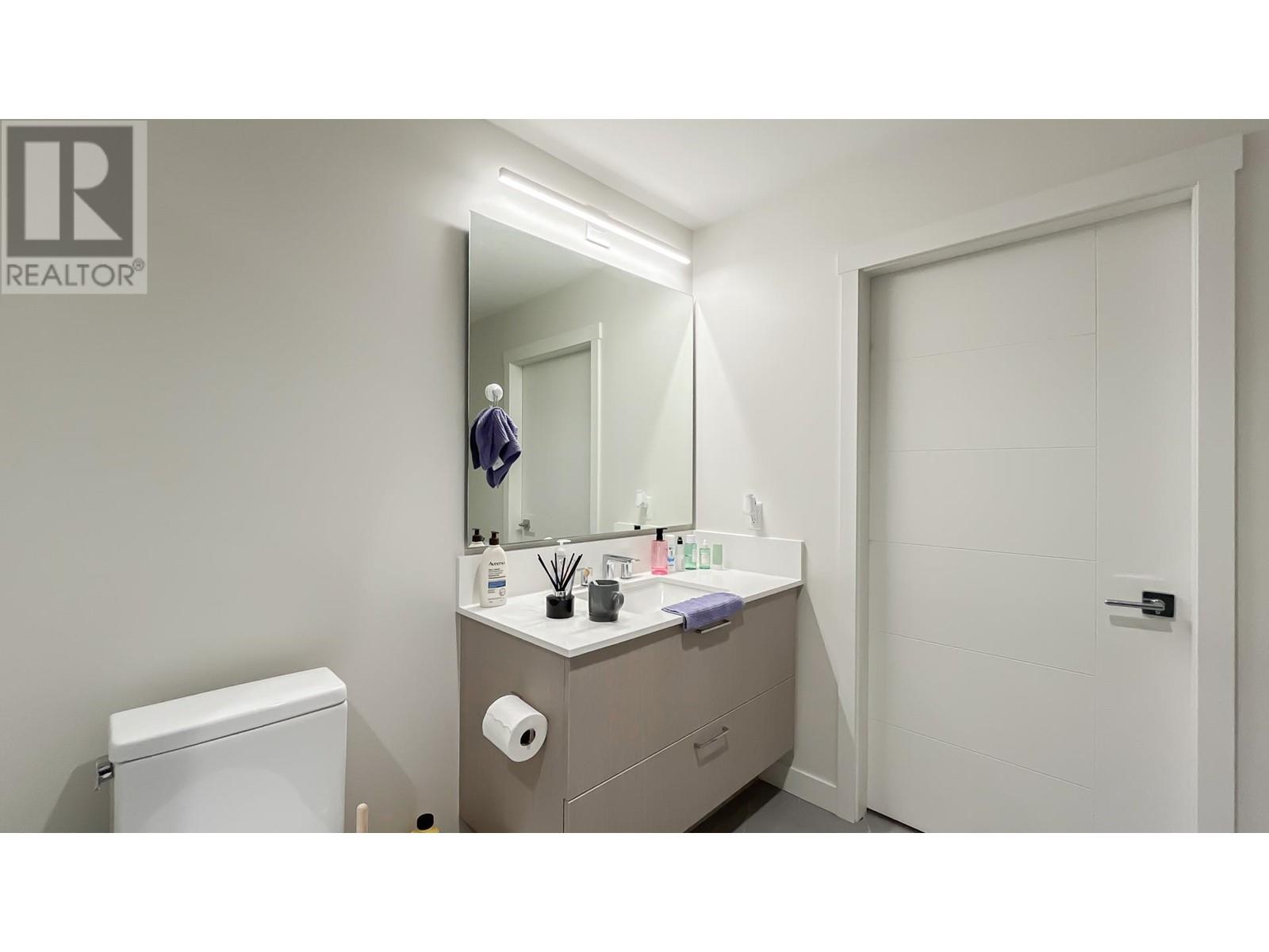 104 707 Como Lake Avenue, Coquitlam, British Columbia  V3J 0J5 - Photo 18 - R3008860