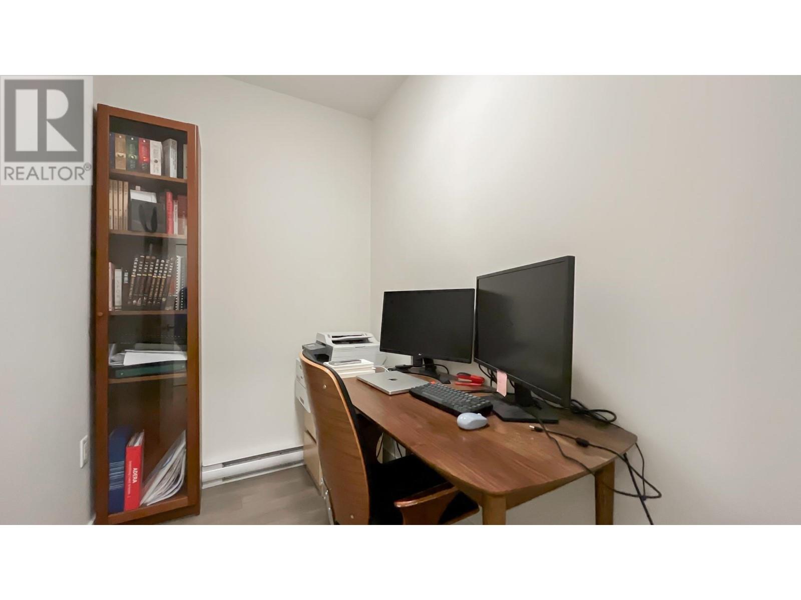 104 707 Como Lake Avenue, Coquitlam, British Columbia  V3J 0J5 - Photo 19 - R3008860