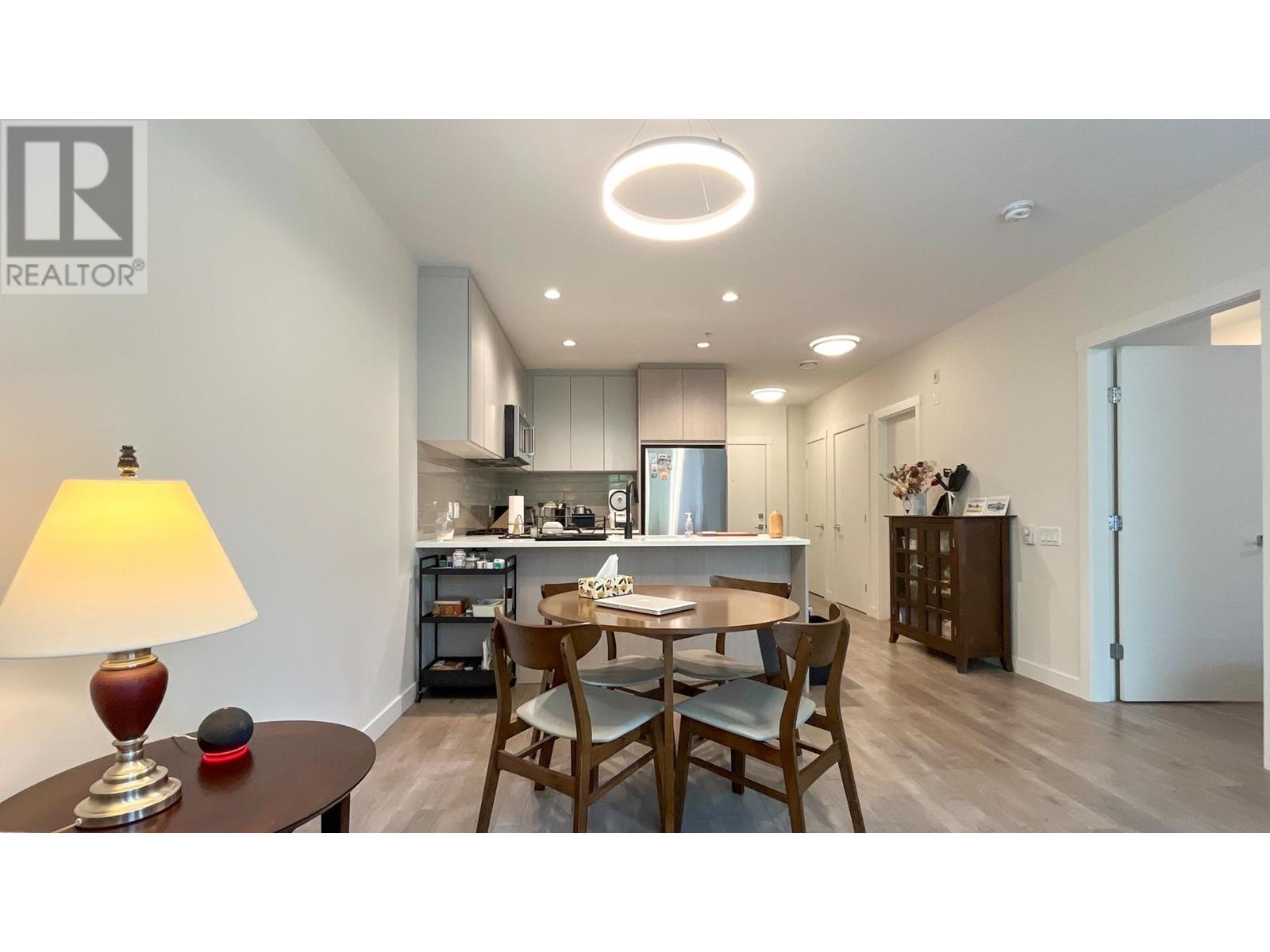 104 707 Como Lake Avenue, Coquitlam, British Columbia  V3J 0J5 - Photo 8 - R3008860