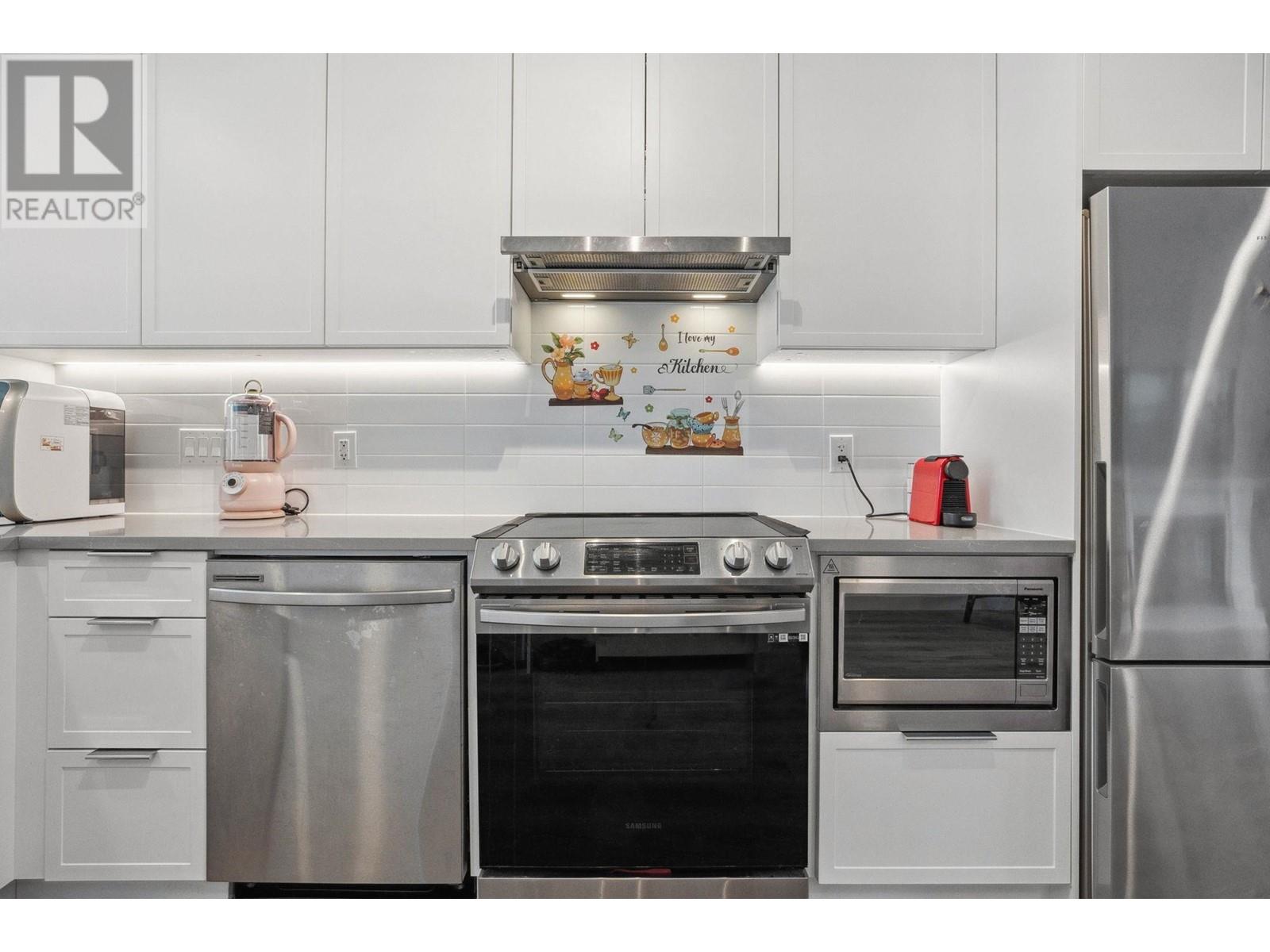 Property at 103 609 SYDNEY AVENUE image 4