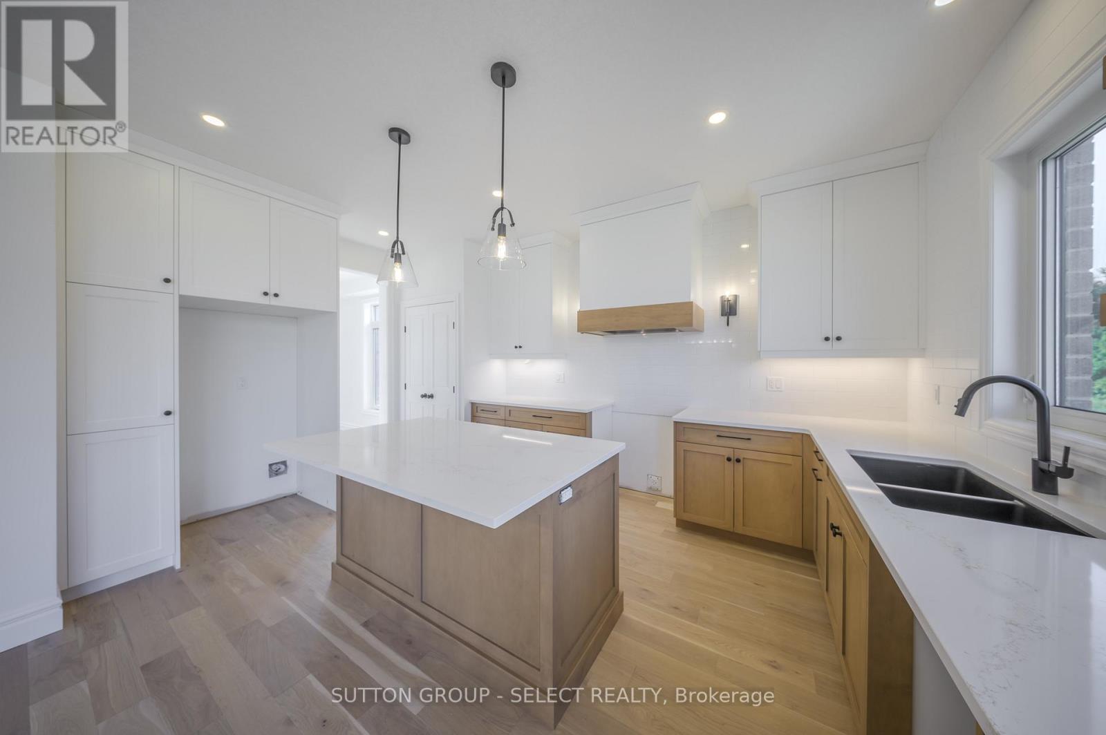 119 Timberwalk Trail, Middlesex Centre, Ontario  N0M 2A0 - Photo 7 - X8184760
