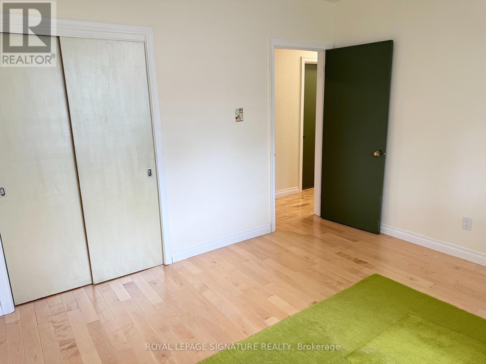 154b Pemberton Avenue, Toronto, Ontario  M2M 1Y7 - Photo 8 - C12182293
