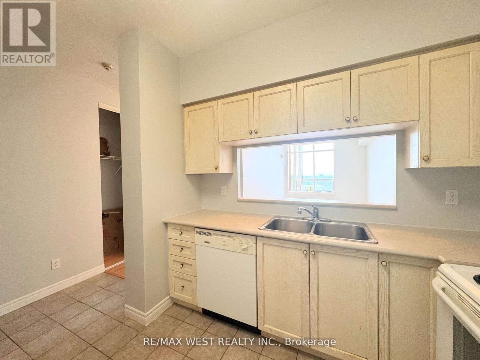 Ph7 - 1700 Eglinton Avenue E, Toronto, Ontario  M4A 2Z4 - Photo 6 - C12182316