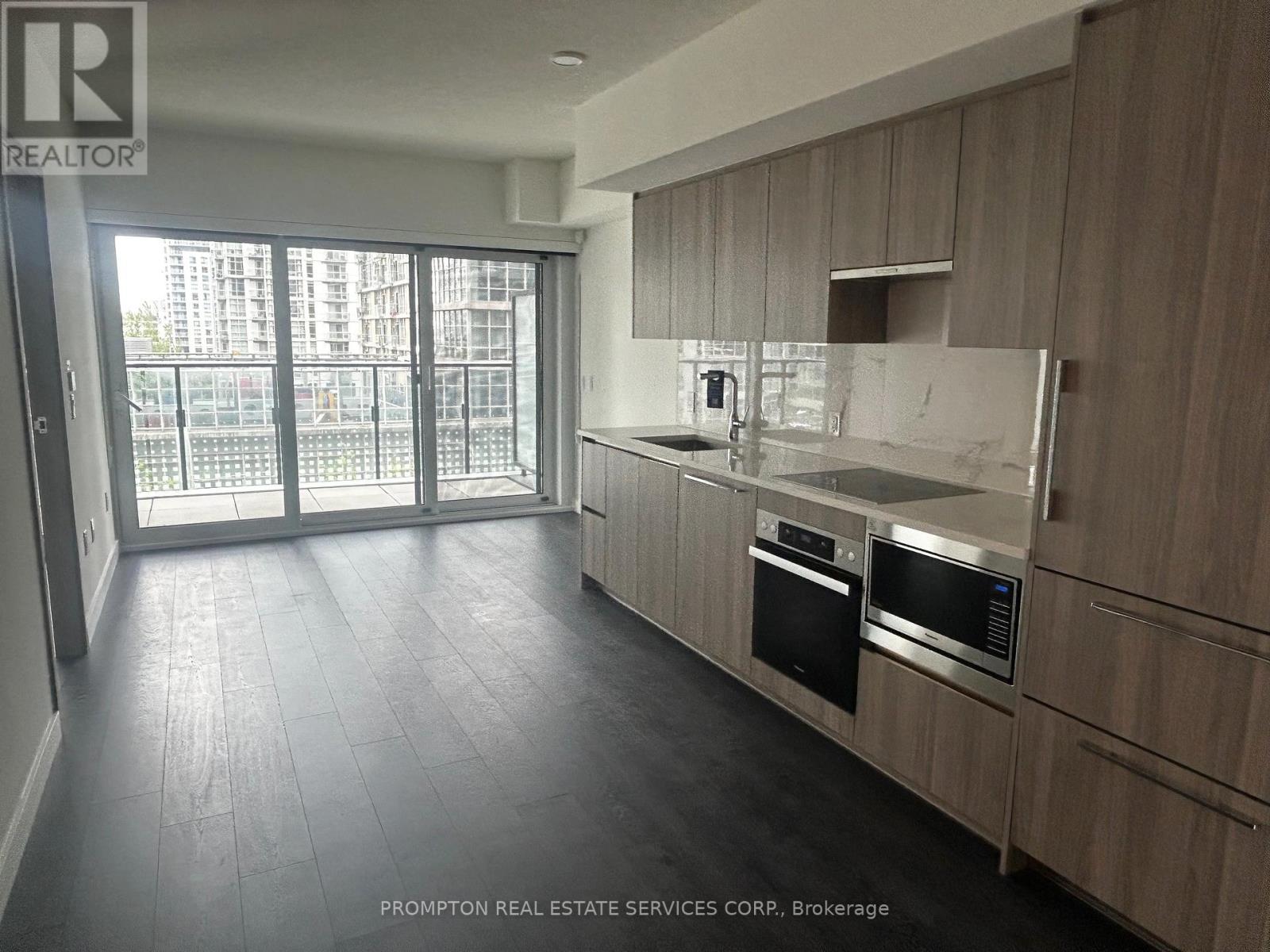 319 - 3 Concord Cityplace Way, Toronto, Ontario  M5V 0X4 - Photo 3 - C12182342