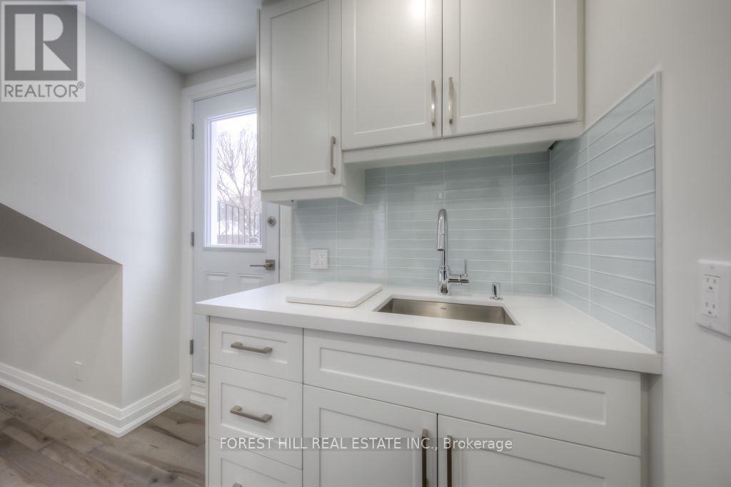#3 - 1747 Bathurst Street, Toronto (Forest Hill South), Ontario  M5P 3K5 - Photo 5 - C12182376