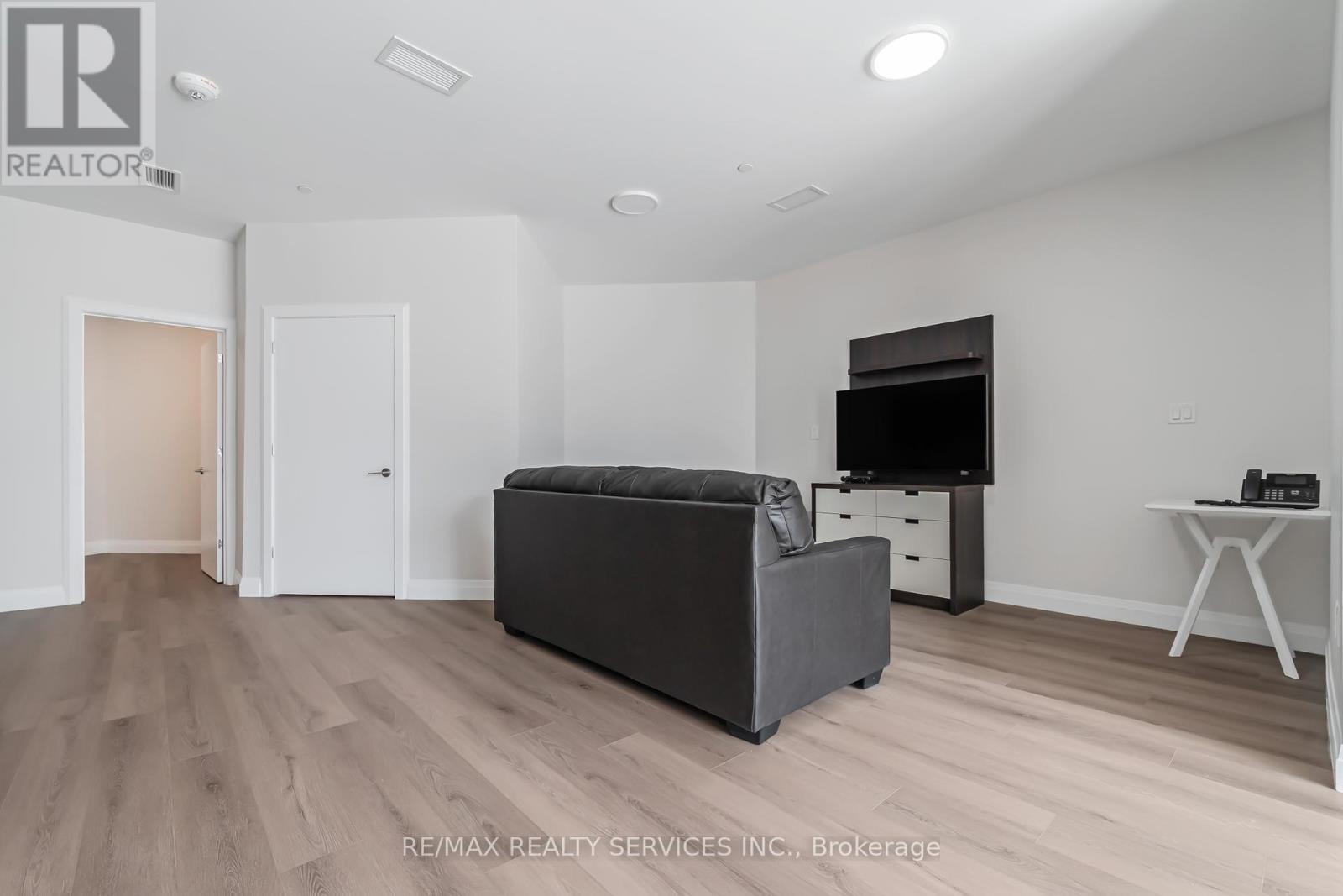 #2 - 30 Dean Park Road, Toronto, Ontario  M1B 3H1 - Photo 4 - E12182459