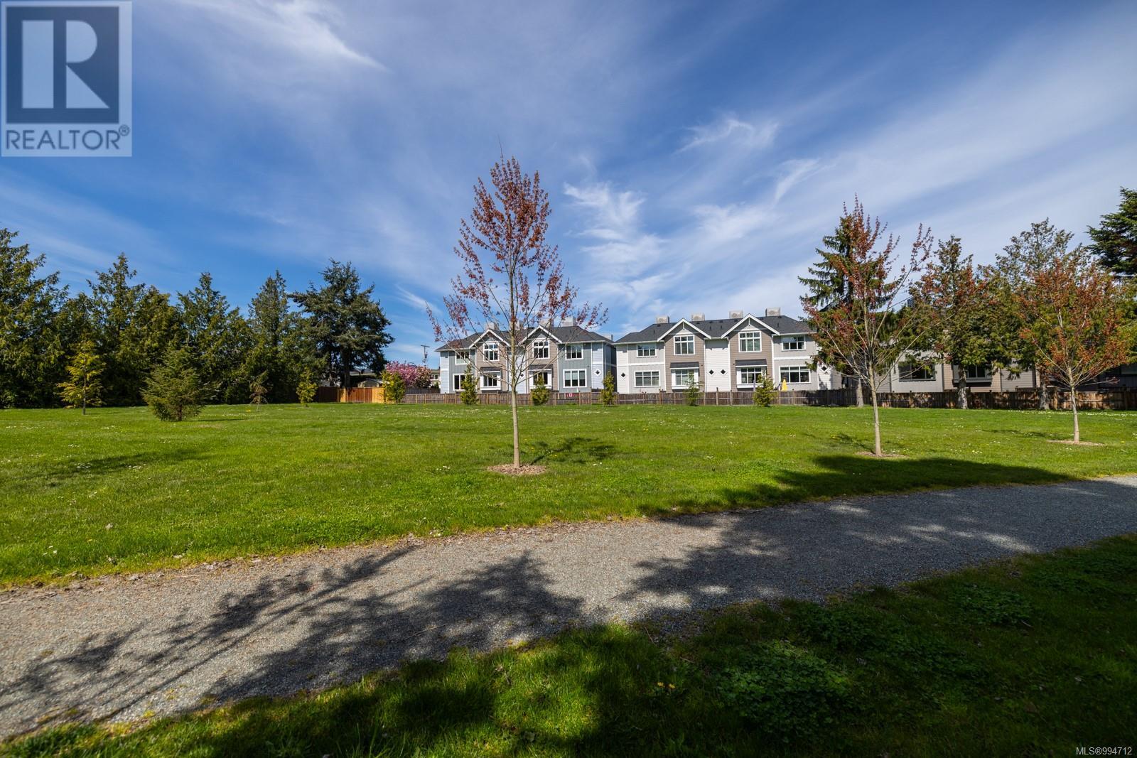 13 10480 Resthaven Dr, Sidney, British Columbia  V8L 3H7 - Photo 3 - 994712