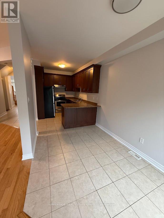 101 Paperbark Avenue, Vaughan, Ontario  L6A 0Y2 - Photo 10 - N12182294
