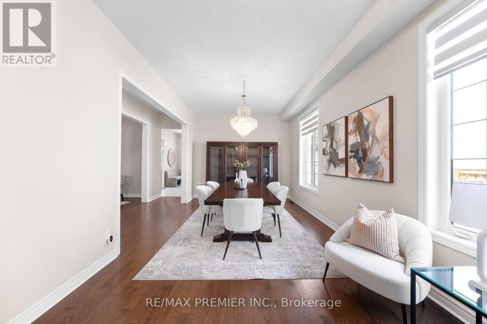 68 Inverness Way, Bradford West Gwillimbury, Ontario  L3Z 0W5 - Photo 8 - N12182299