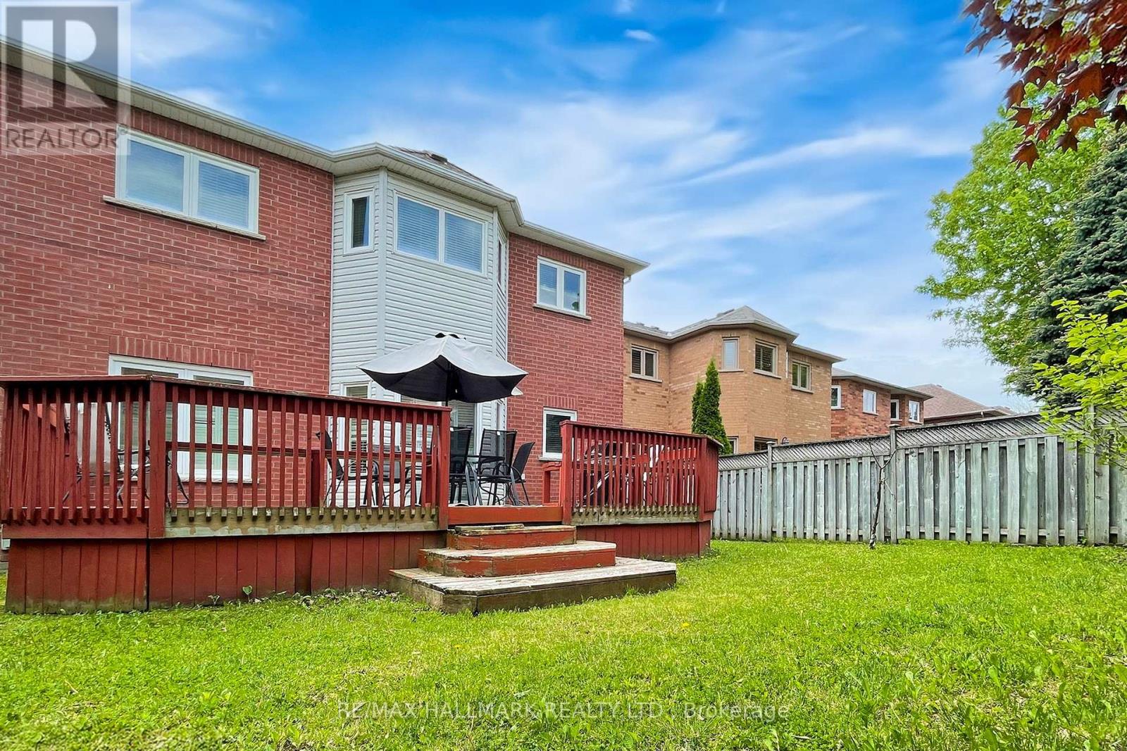 92 Canyon Hill Avenue, Richmond Hill, Ontario  L4C 0K5 - Photo 42 - N12182356
