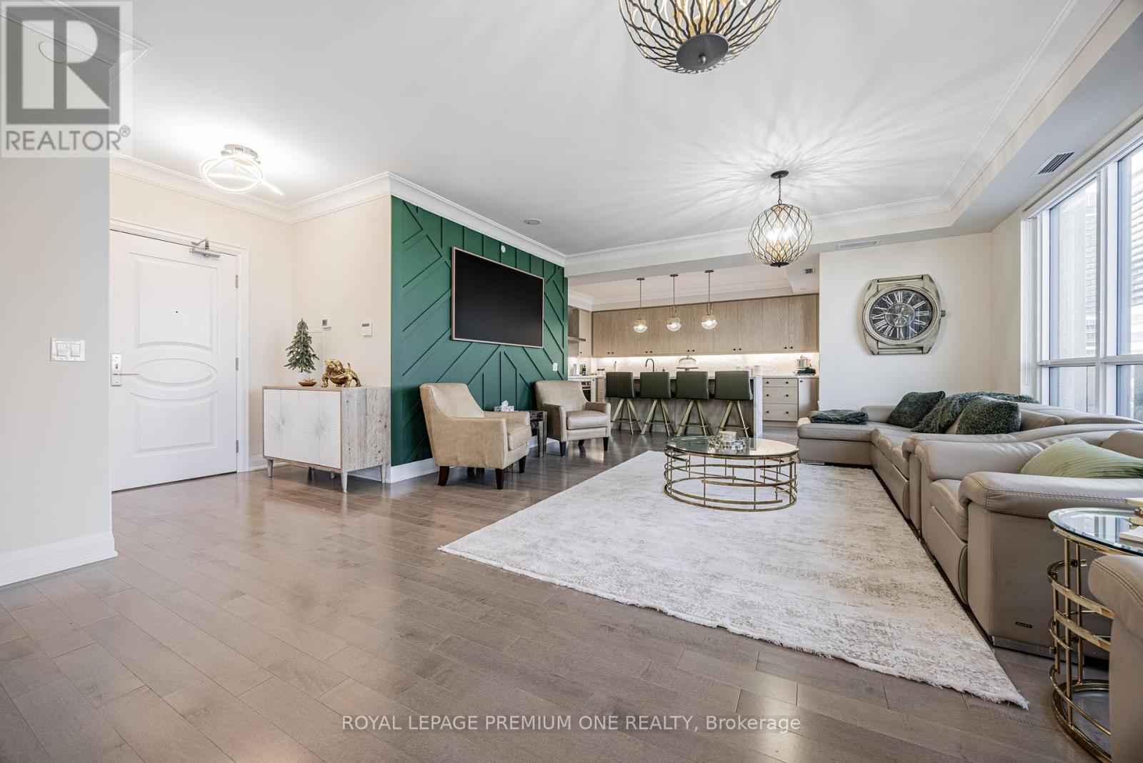 310 - 9085 Jane Street, Vaughan, Ontario  L4K 0L8 - Photo 13 - N12182410