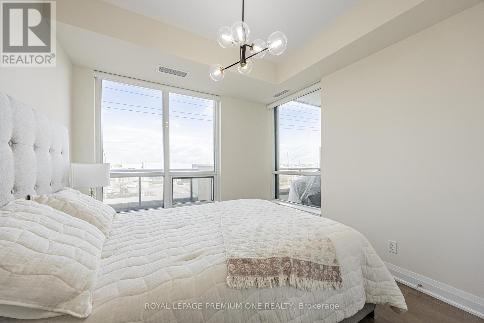 310 - 9085 Jane Street, Vaughan, Ontario  L4K 0L8 - Photo 16 - N12182410