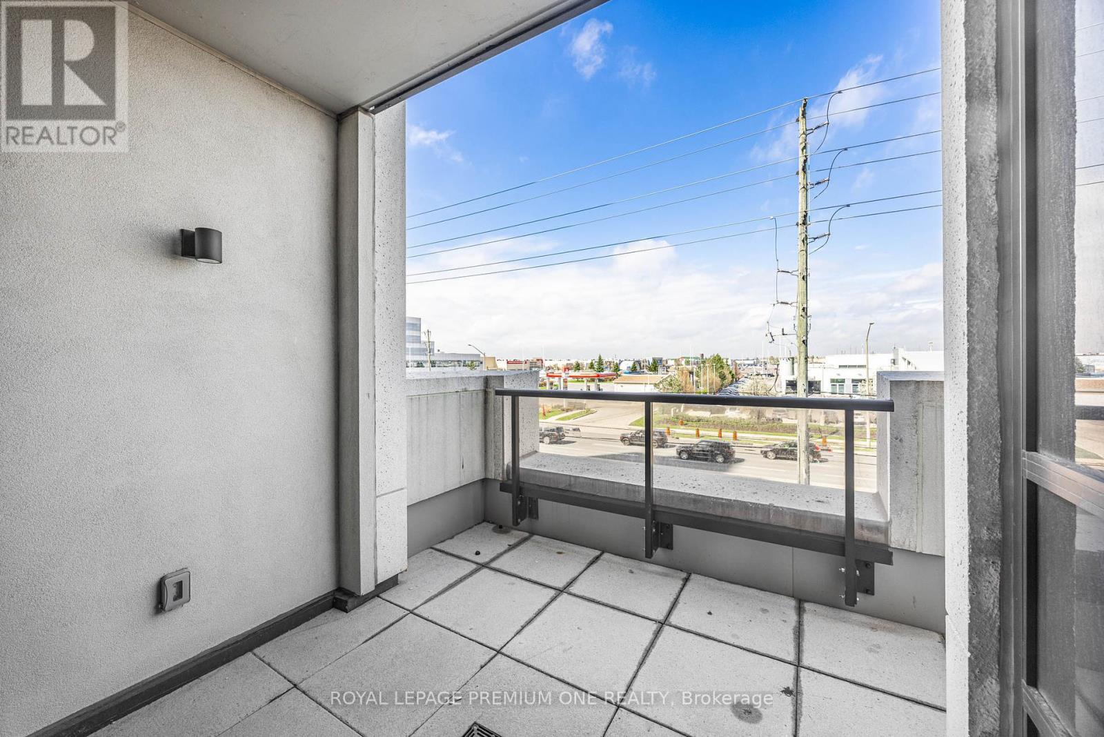 310 - 9085 Jane Street, Vaughan, Ontario  L4K 0L8 - Photo 23 - N12182410