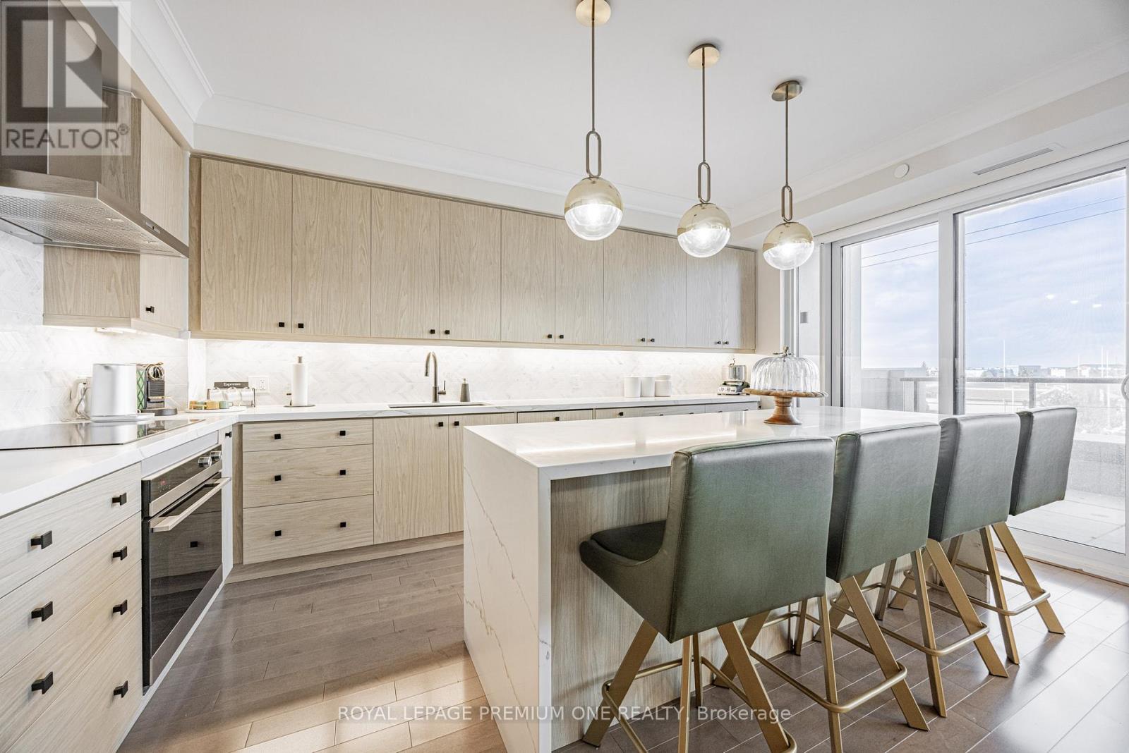 310 - 9085 Jane Street, Vaughan, Ontario  L4K 0L8 - Photo 6 - N12182410
