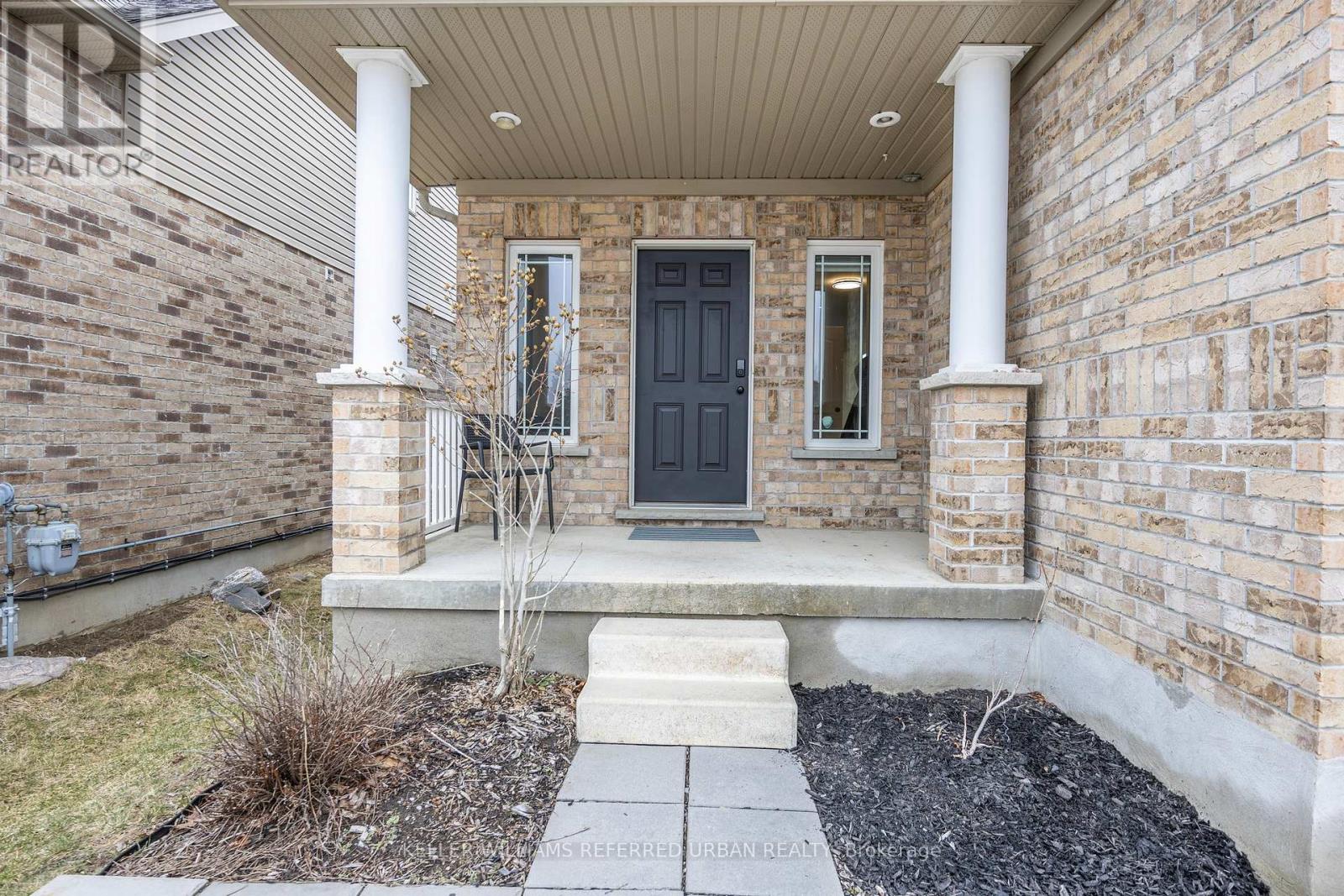 68 Mike Hart Drive, Essa, Ontario  L0M 1B5 - Photo 3 - N12182437